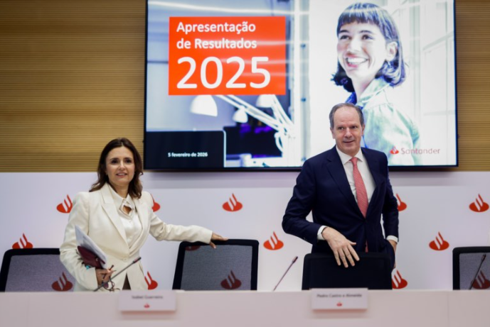  Mulher, engenheira, tecnol&oacute;gica: a lideran&ccedil;a do Santander em Portugal muda hoje publico.pt